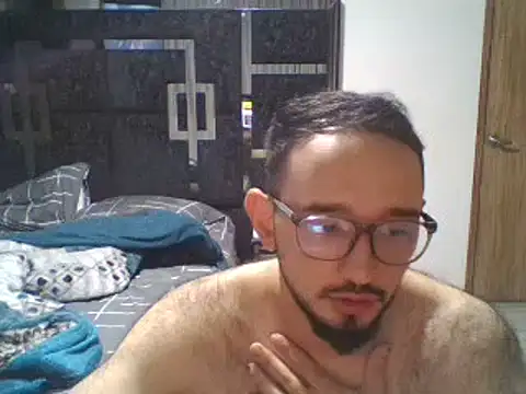 Snapshot of Nene1325 chatting on September 2025 07:52:02 AM Nene1325 online show from September 2025 07:52:02 AM