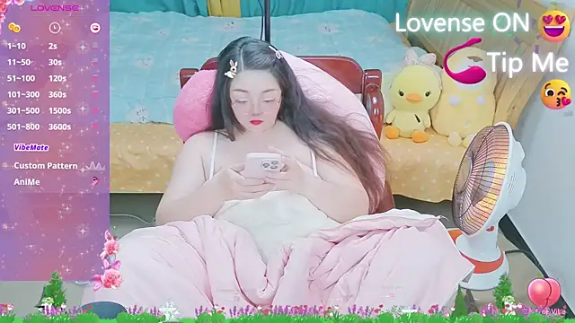 Weiwei5200 online show from February 2025 03:58:01 PM