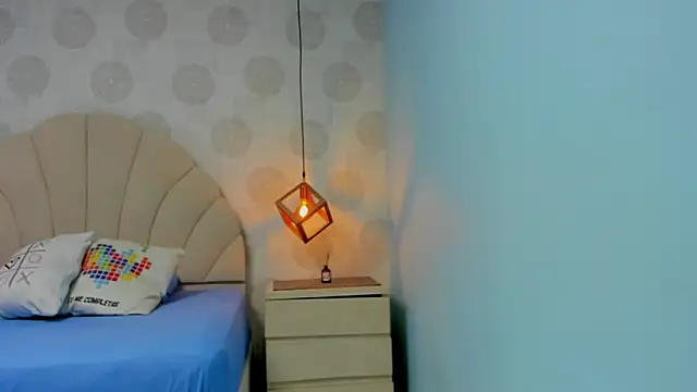 GIANNABONET online show from February 2025 07:22:02 PM