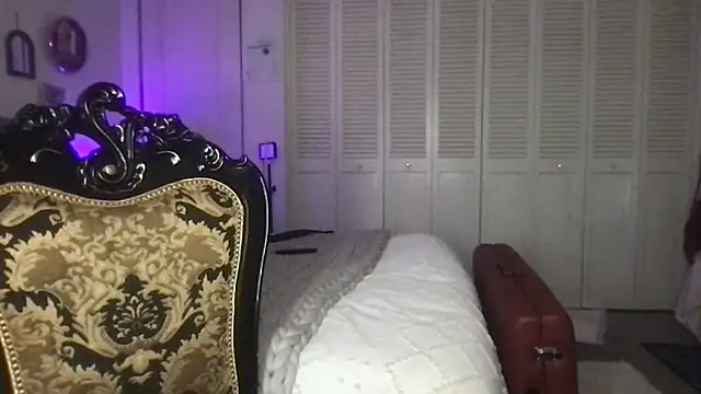 Snapshot of megansweetfromthevalley chatting on November 2025 01:42:01 AM megansweetfromthevalley online show from November 2025 01:42:01 AM