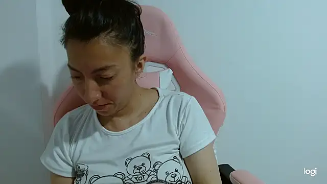 Snapshot of kaybabyhot chatting on September 2025 04:23:02 PM kaybabyhot online show from September 2025 04:23:02 PM