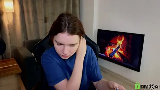 Snapshot of Sonya_Glen chatting on January 2025 09:46:01 PM Sonya Glen online show from January 2025 09:46:01 PM