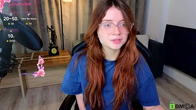 Snapshot of Sonya_Glen chatting on February 2025 03:01:02 AM Sonya Glen online show from February 2025 03:01:02 AM