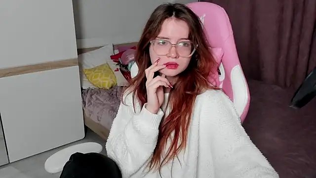 Snapshot of Sonya_Glen chatting on March 2025 01:58:02 AM Sonya Glen online show from March 2025 01:58:02 AM