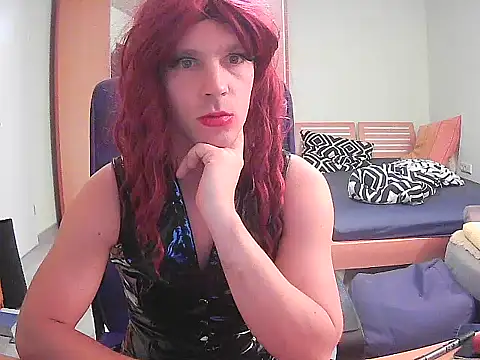 Snapshot of Kinky-Kristina chatting on October 2025 07:47:01 PM Kinky-Kristina online show from October 2025 07:47:01 PM