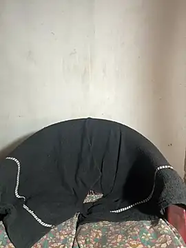 Teena girl online show from February 2025 07:28:01 PM