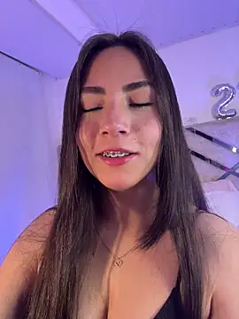 Melody 04 online show from November 2025 02:46:02 AM