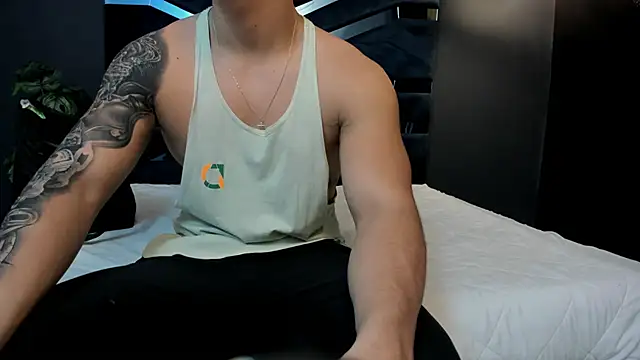 Snapshot of Flynn_Riider chatting on March 2025 11:22:02 AM Flynn Riider online show from March 2025 11:22:02 AM
