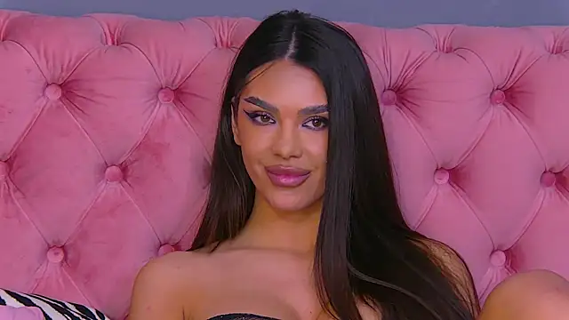 Snapshot of Nicole_Diva chatting on February 2025 01:00:02 PM Nicole Diva online show from February 2025 01:00:02 PM