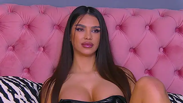 Snapshot of Nicole_Diva chatting on February 2025 12:59:01 PM Nicole Diva online show from February 2025 12:59:01 PM