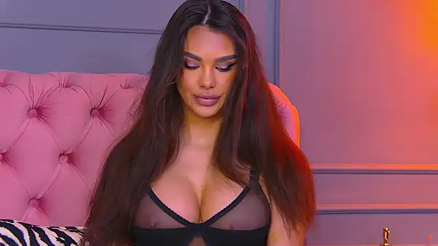 Snapshot of Nicole_Diva chatting on February 2025 06:54:01 AM Nicole Diva online show from February 2025 06:54:01 AM