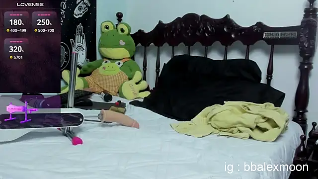 alexdesire online show from February 2025 10:59:01 PM