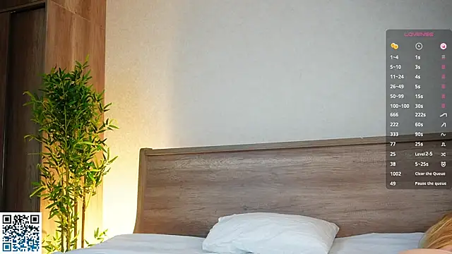 WiloneEsse online show from September 2025 03:38:02 PM