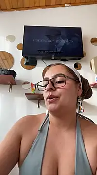 Gabriela-Parker  online show from February 2025 09:47:01 PM