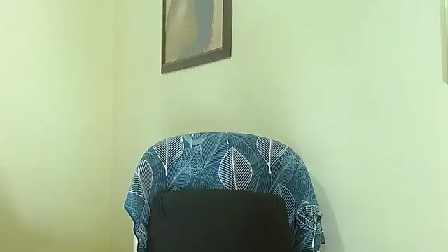 Snapshot of katerineleon chatting on October 2025 09:12:02 PM katerineleon online show from October 2025 09:12:02 PM