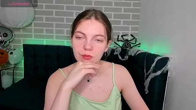 Snapshot of marie_reyes_ chatting on November 2025 01:30:02 AM marie reyes online show from November 2025 01:30:02 AM