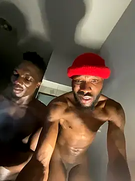 Snapshot of Shawtyblaque21 chatting on October 2025 12:15:01 PM Shawtyblaque21 online show from October 2025 12:15:01 PM