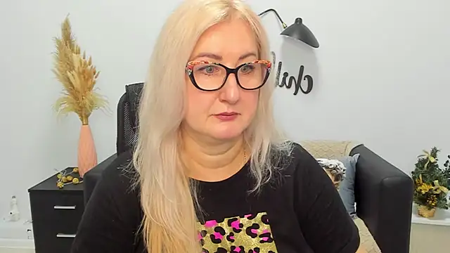 ChristyBrooks online show from January 2025 04:02:02 PM