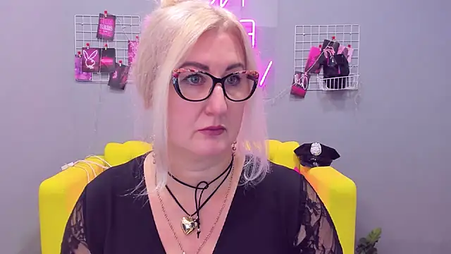 ChristyBrooks online show from January 2025 03:17:02 PM