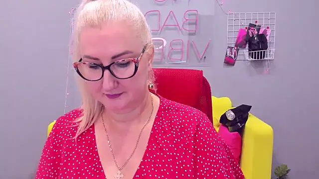 ChristyBrooks online show from January 2025 02:13:01 PM