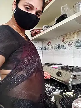 Snapshot of Cute-Aadhvita chatting on October 2025 04:51:02 AM Cute-Aadhvita online show from October 2025 04:51:02 AM