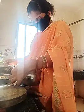 Snapshot of Cute-Aadhvita chatting on November 2025 02:12:01 AM Cute-Aadhvita online show from November 2025 02:12:01 AM