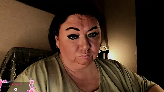 Snapshot of SexxyDreams1 chatting on October 2025 02:55:02 AM SexxyDreams1 online show from October 2025 02:55:02 AM