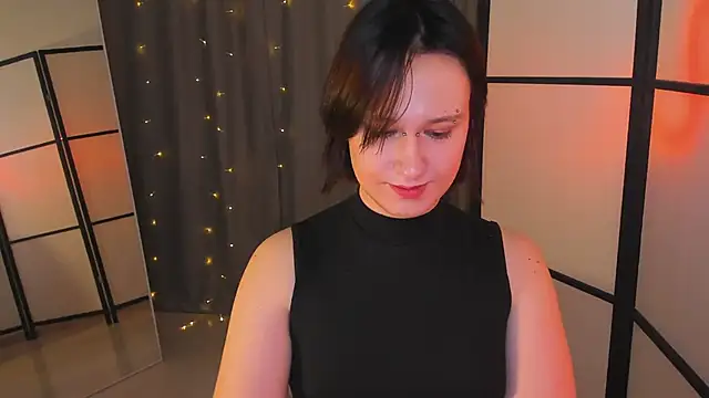 Nicole Cidman online show from February 2025 05:10:02 PM