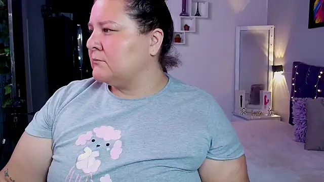 julieta 733 online show from January 2025 09:28:02 PM