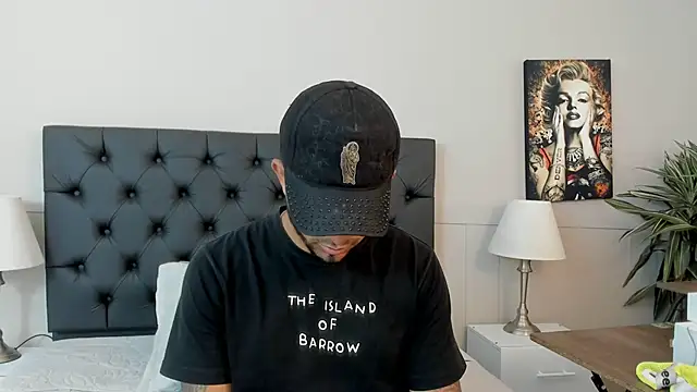 Robin Rief online show from September 2025 03:33:02 AM