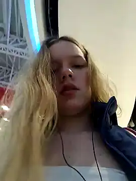 NicoleCut online show from January 2025 11:06:01 PM