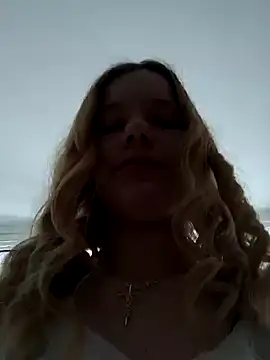 NicoleCut online show from January 2025 02:17:02 PM