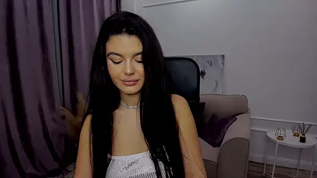 AlluringAriel online show from February 2025 10:39:02 PM