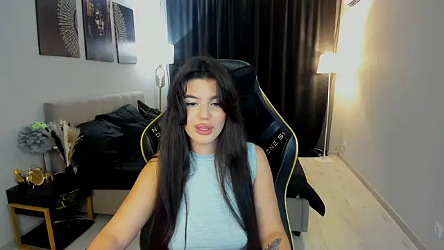 AlluringAriel online show from September 2025 11:33:01 AM