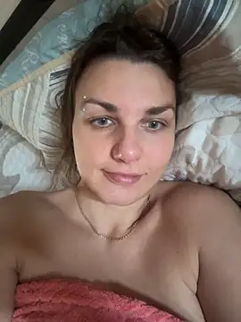 Snapshot of Magic__smile chatting on November 2025 03:52:02 AM Magic smile online show from November 2025 03:52:02 AM