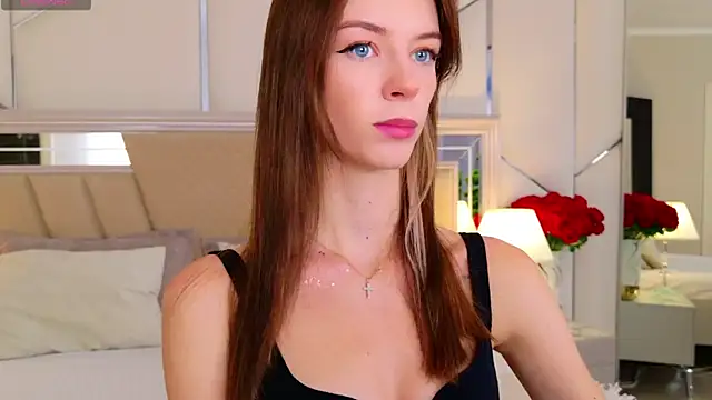 MeganMour online show from October 2025 05:01:01 PM