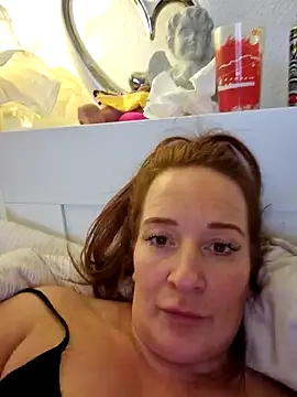 Engel mia online show from February 2025 05:37:01 PM