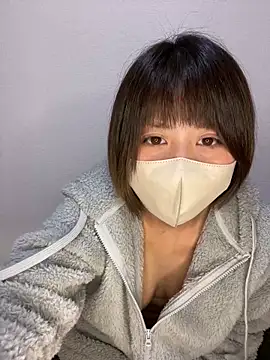 Snapshot of -anzu-o chatting on December 2024 01:32:02 PM -anzu-o online show from December 2024 01:32:02 PM