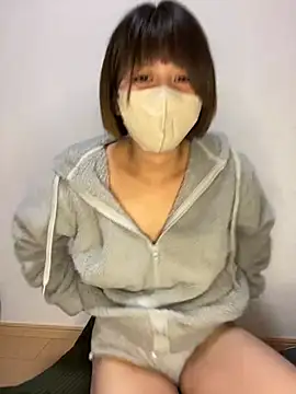 Snapshot of -anzu-o chatting on December 2024 01:19:02 PM -anzu-o online show from December 2024 01:19:02 PM