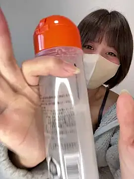 Snapshot of -anzu-o chatting on January 2025 05:44:02 AM -anzu-o online show from January 2025 05:44:02 AM