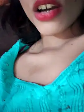 Snapshot of Babby_girl08 chatting on November 2025 07:07:03 AM Babby girl08 online show from November 2025 07:07:03 AM