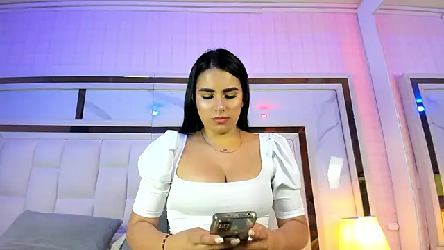 giorgia 13 online show from February 2025 03:30:01 AM