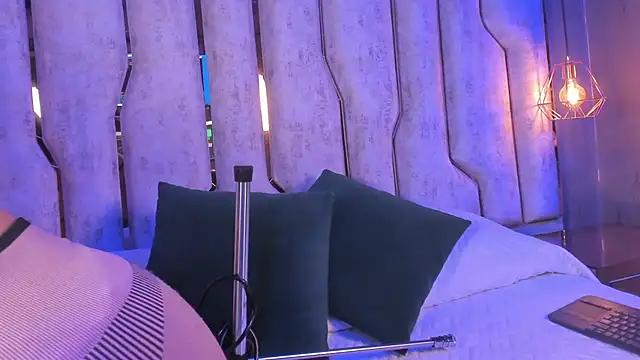 giorgia 13 online show from March 2025 09:23:01 AM