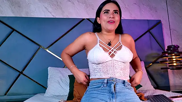 giorgia 13 online show from September 2025 03:30:02 AM