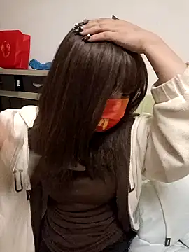 Snapshot of gunian chatting on January 2025 04:37:01 PM gunian online show from January 2025 04:37:01 PM