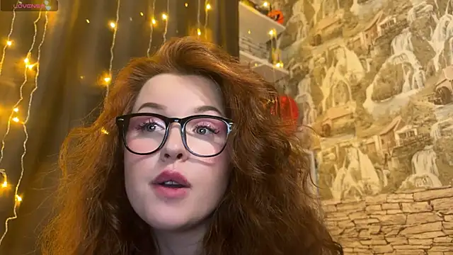 LaurenRossss online show from February 2025 02:49:01 AM