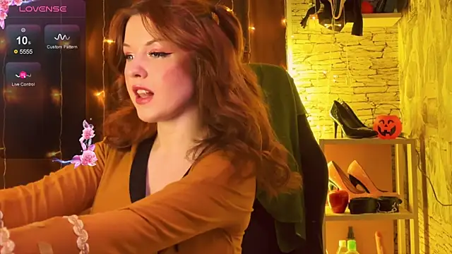 LaurenRossss online show from November 2025 11:40:01 PM