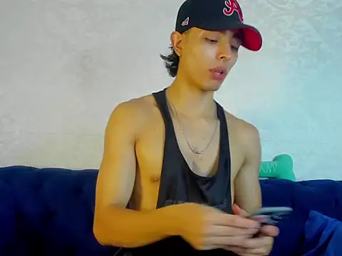 JoshRashfordd online show from December 2024 12:49:01 PM