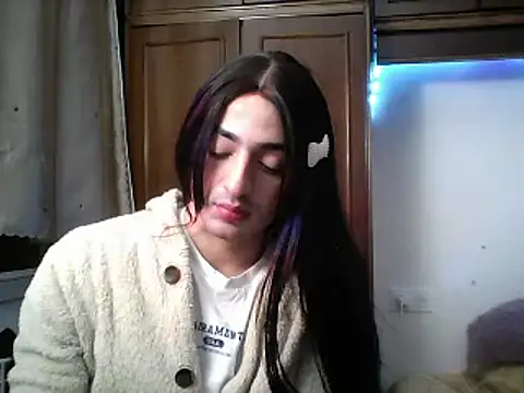 Snapshot of EDUARDA4 chatting on December 2024 08:53:01 PM EDUARDA4 online show from December 2024 08:53:01 PM