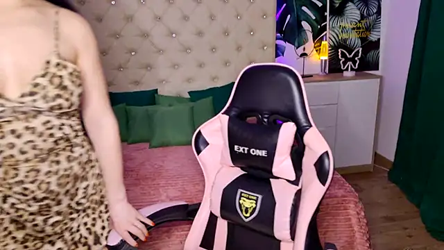 KattieSims online show from March 2025 03:13:02 AM